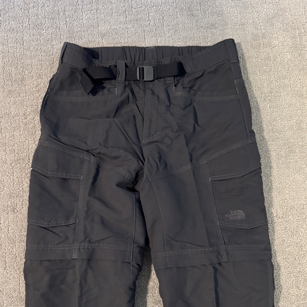 The North Face Convertible Tech Pants Mens Dark Gray Paramount Hiking Belted LG